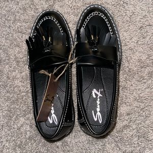 NWT size‎ 6 loafers seven